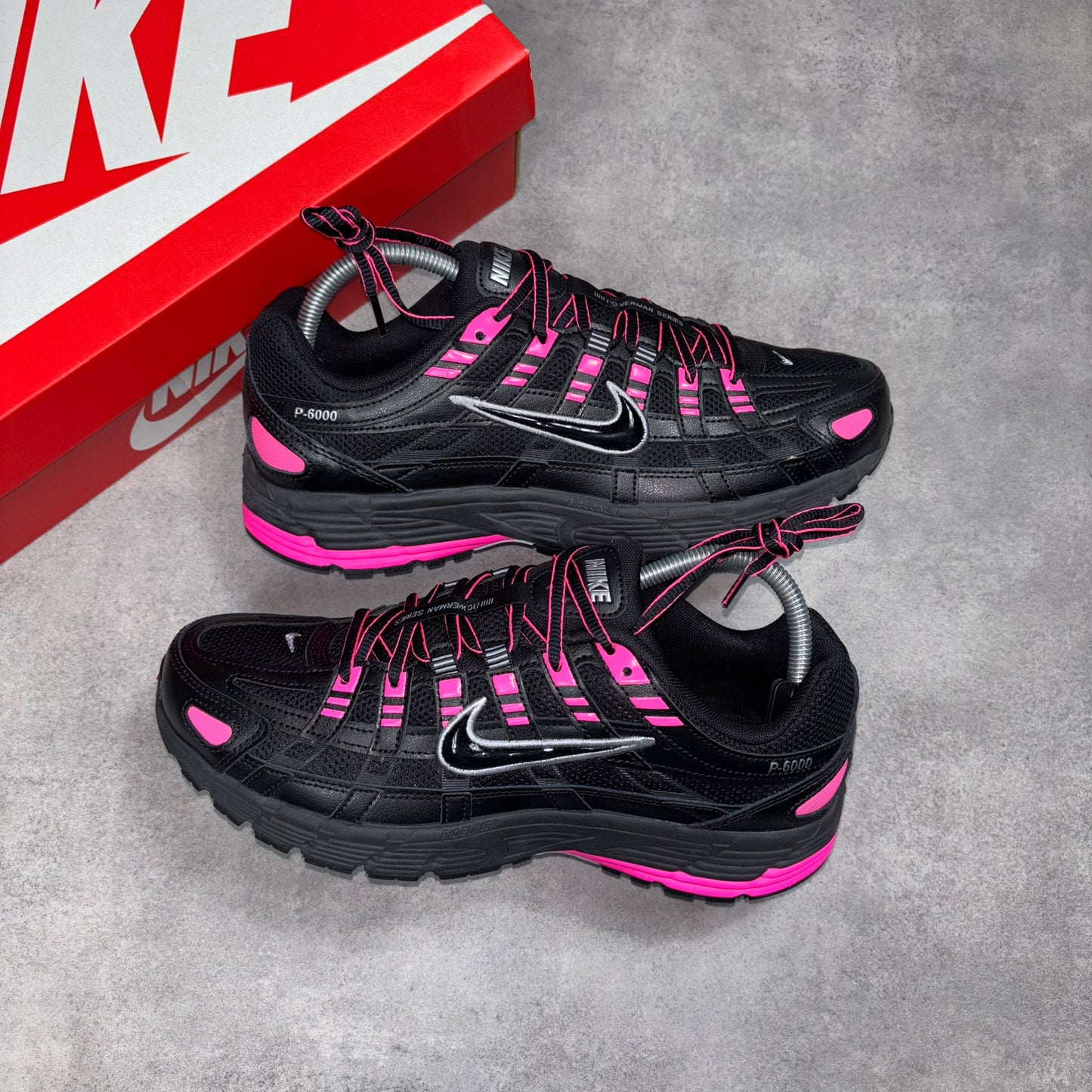 Nike - P6000 Black/Pink